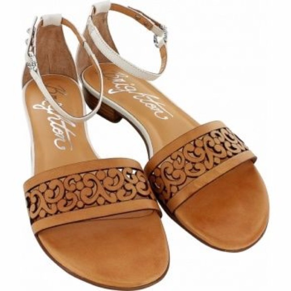 Well loved Brighton “Nadia” sandals size 7.5